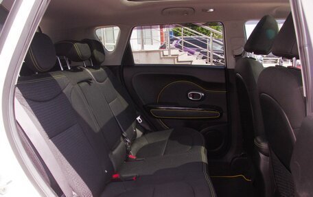 KIA Soul II рестайлинг, 2015 год, 1 299 000 рублей, 9 фотография