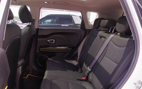 KIA Soul II рестайлинг, 2015 год, 1 299 000 рублей, 8 фотография