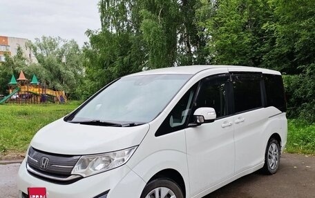 Honda Stepwgn IV, 2016 год, 1 700 000 рублей, 1 фотография