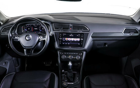 Volkswagen Tiguan II, 2020 год, 2 100 000 рублей, 14 фотография