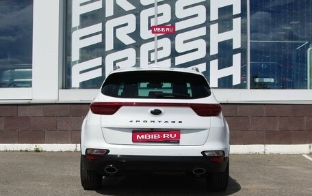 KIA Sportage IV рестайлинг, 2021 год, 2 399 000 рублей, 4 фотография