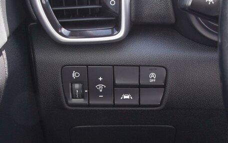 KIA Sportage IV рестайлинг, 2021 год, 2 399 000 рублей, 21 фотография