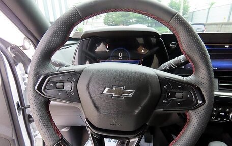 Chevrolet Trax, 2023 год, 1 630 123 рублей, 10 фотография