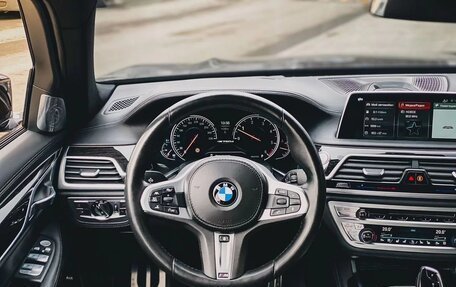 BMW 7 серия, 2018 год, 5 500 000 рублей, 9 фотография