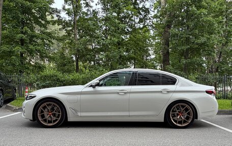 BMW 5 серия, 2020 год, 5 400 000 рублей, 2 фотография