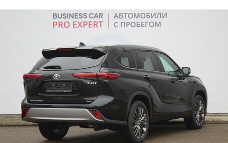 Toyota Highlander, 2025 год, 5 690 000 рублей, 5 фотография