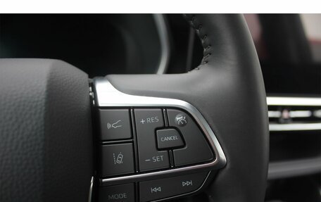 Toyota Highlander, 2025 год, 5 690 000 рублей, 30 фотография