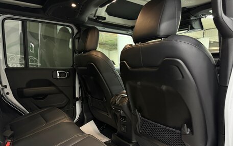 Jeep Wrangler, 2023 год, 6 700 000 рублей, 18 фотография