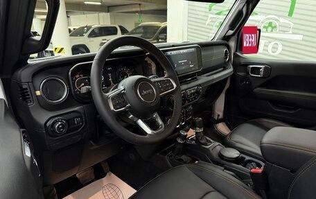 Jeep Wrangler, 2023 год, 6 700 000 рублей, 6 фотография