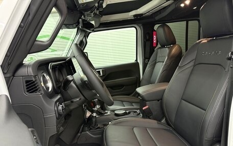 Jeep Wrangler, 2023 год, 6 700 000 рублей, 10 фотография