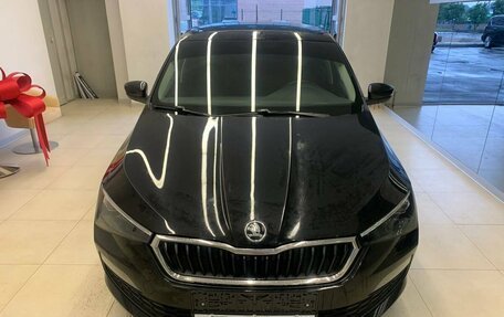 Skoda Rapid II, 2021 год, 1 650 000 рублей, 2 фотография