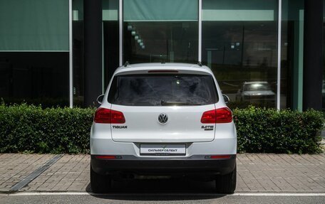 Volkswagen Tiguan I, 2016 год, 1 800 000 рублей, 4 фотография