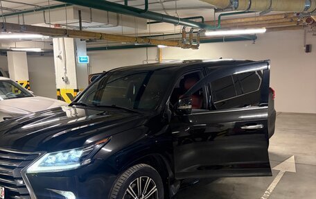 Lexus LX III, 2016 год, 6 990 000 рублей, 1 фотография