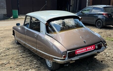 Citroen DS i рестайлинг 2, 1971 год, 6 900 000 рублей, 7 фотография