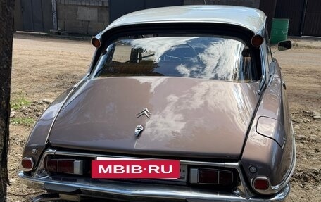 Citroen DS i рестайлинг 2, 1971 год, 6 900 000 рублей, 8 фотография