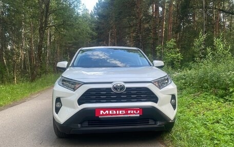 Toyota RAV4, 2022 год, 3 800 000 рублей, 20 фотография