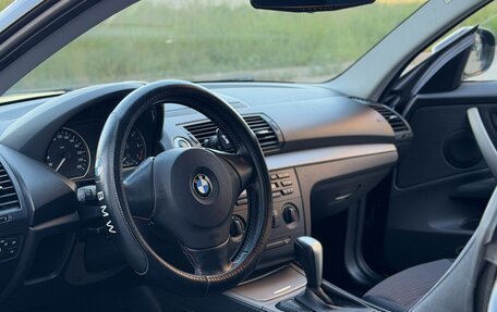 BMW 1 серия, 2011 год, 900 000 рублей, 10 фотография
