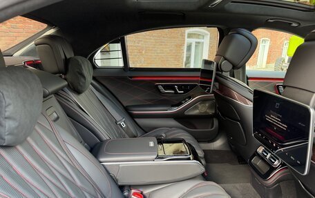 Mercedes-Benz S-Класс AMG, 2024 год, 21 500 000 рублей, 16 фотография