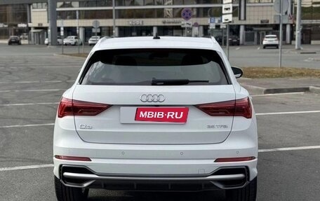 Audi Q3, 2021 год, 2 125 000 рублей, 6 фотография