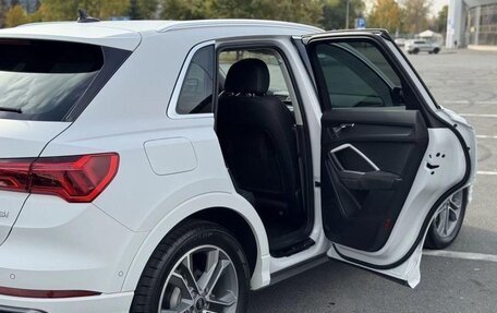 Audi Q3, 2021 год, 2 125 000 рублей, 16 фотография