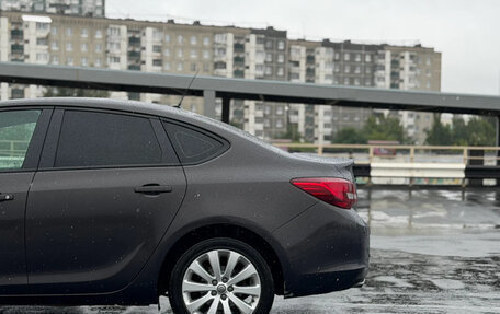 Opel Astra J, 2013 год, 650 000 рублей, 10 фотография