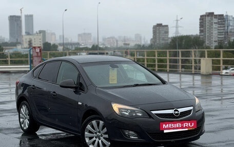 Opel Astra J, 2013 год, 650 000 рублей, 4 фотография