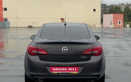Opel Astra J, 2013 год, 650 000 рублей, 8 фотография