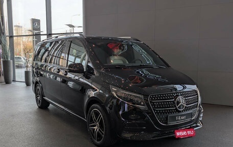 Mercedes-Benz V-Класс, 2024 год, 17 390 000 рублей, 3 фотография