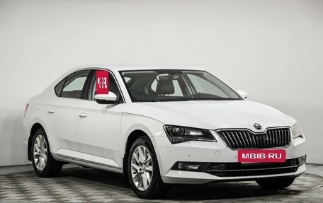 Skoda Superb III рестайлинг, 2018 год, 1 799 000 рублей, 4 фотография
