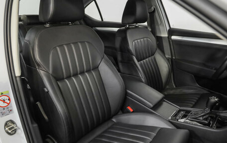 Skoda Superb III рестайлинг, 2018 год, 1 799 000 рублей, 23 фотография