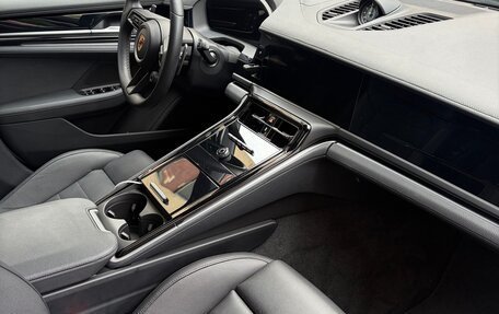 Porsche Panamera, 2024 год, 13 999 000 рублей, 2 фотография