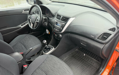 Hyundai Solaris II рестайлинг, 2014 год, 820 000 рублей, 7 фотография
