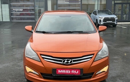 Hyundai Solaris II рестайлинг, 2014 год, 820 000 рублей, 2 фотография