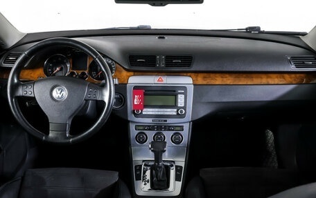 Volkswagen Passat B6, 2007 год, 690 000 рублей, 13 фотография