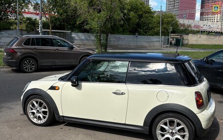 MINI Hatch, 2010 год, 899 000 рублей, 2 фотография