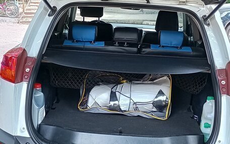 Toyota RAV4, 2013 год, 1 830 000 рублей, 4 фотография