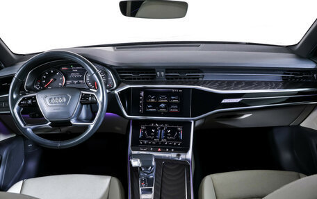 Audi A6, 2020 год, 2 750 000 рублей, 14 фотография