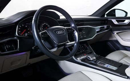Audi A6, 2020 год, 2 750 000 рублей, 16 фотография