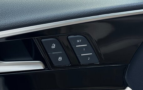 Audi A4, 2021 год, 3 960 000 рублей, 23 фотография