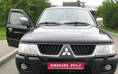 Mitsubishi Pajero Sport II рестайлинг, 2006 год, 850 000 рублей, 3 фотография