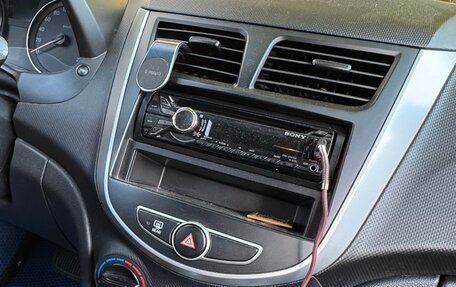 Hyundai Solaris II рестайлинг, 2013 год, 849 000 рублей, 6 фотография