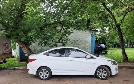 Hyundai Solaris II рестайлинг, 2016 год, 500 000 рублей, 3 фотография