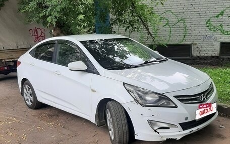 Hyundai Solaris II рестайлинг, 2016 год, 500 000 рублей, 2 фотография