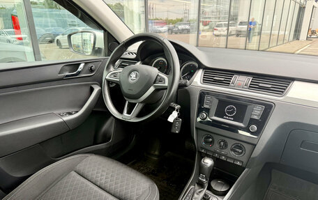 Skoda Rapid I, 2016 год, 900 000 рублей, 7 фотография