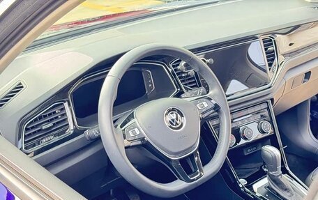 Volkswagen T-Roc I, 2023 год, 1 697 778 рублей, 8 фотография