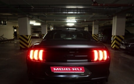 Ford Mustang VI рестайлинг, 2018 год, 5 600 000 рублей, 7 фотография