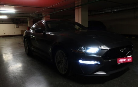Ford Mustang VI рестайлинг, 2018 год, 5 600 000 рублей, 6 фотография