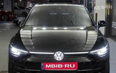 Volkswagen Golf VIII, 2025 год, 2 690 000 рублей, 2 фотография