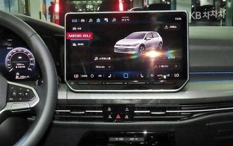 Volkswagen Golf VIII, 2025 год, 2 690 000 рублей, 11 фотография