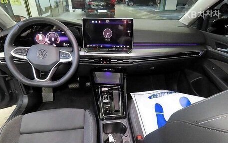 Volkswagen Golf VIII, 2025 год, 2 680 000 рублей, 10 фотография